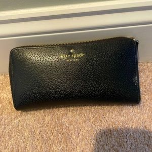 Kate Spade wallet, good condition